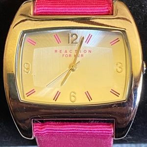 Reaction for her pink ladies watch